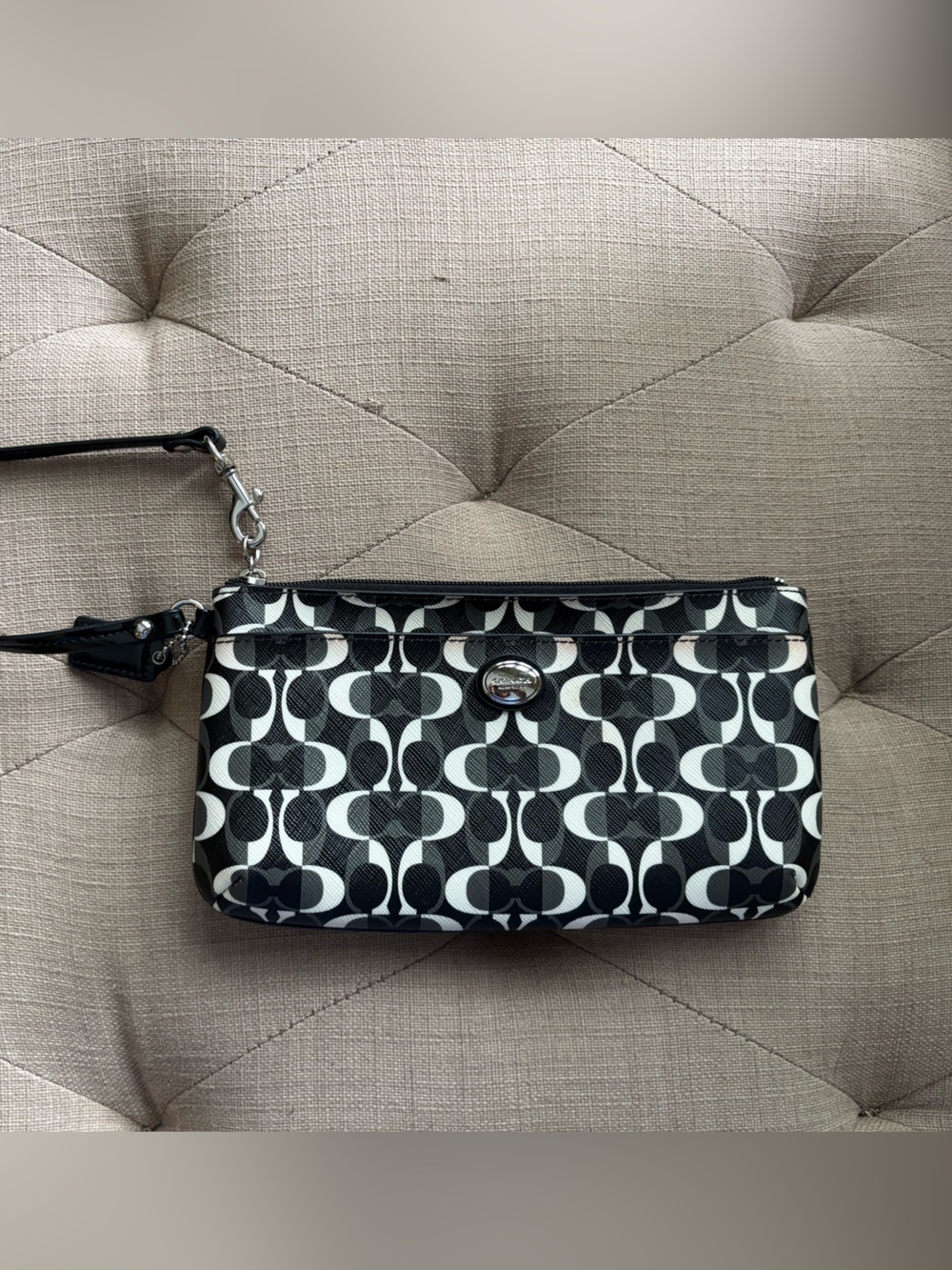 Coach Black and White Signature Print Wristlet